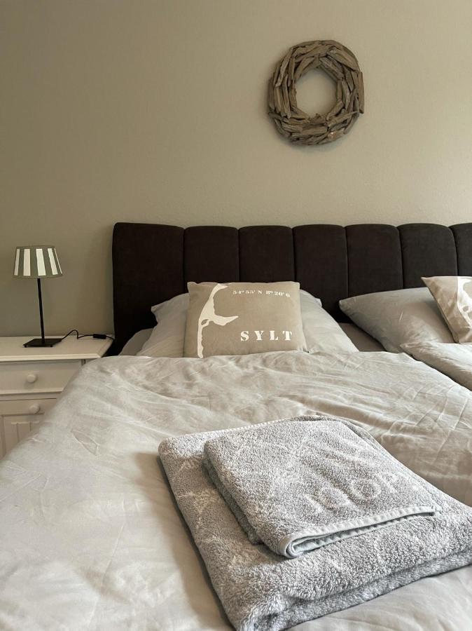 Goethestrasse Appartements ฮาเมลน์ ภายนอก รูปภาพ